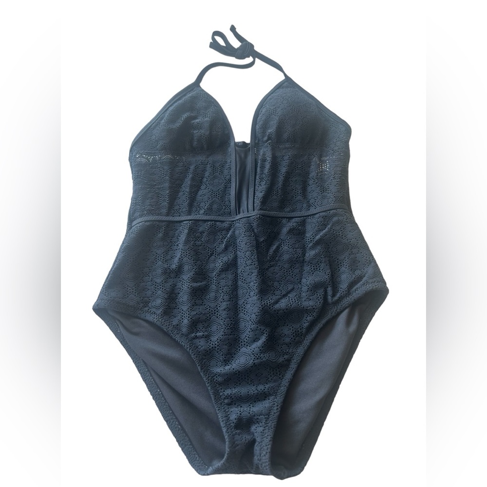Mossimo Women's Black Lace Swimsuit. Size Med.  723